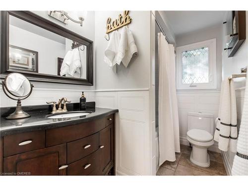 108 Chalmers Street, Oakville, ON - Indoor Photo Showing Bathroom