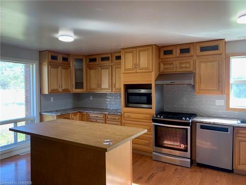 3911 Garrison Road, Ridgeway, ON - Indoor Photo Showing Kitchen