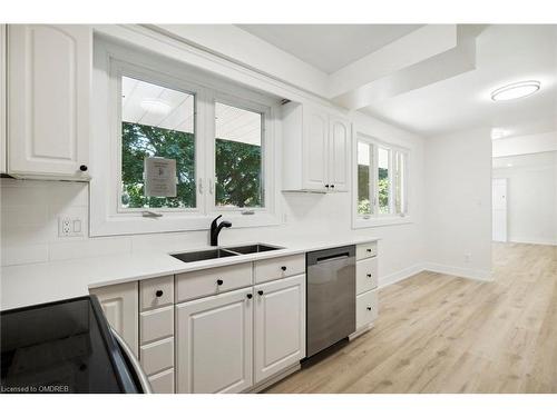 Upper-87 Leaside Drive, St. Catharines, ON - Indoor Photo Showing Kitchen With Double Sink