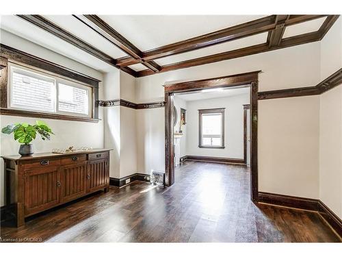 183 Rosslyn Avenue S, Hamilton, ON - Indoor Photo Showing Other Room