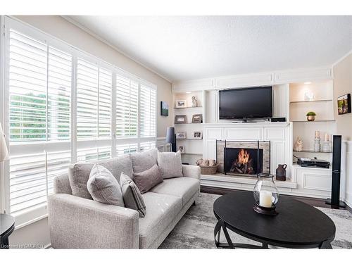 2058 Grand Boulevard, Oakville, ON - Indoor Photo Showing Living Room With Fireplace