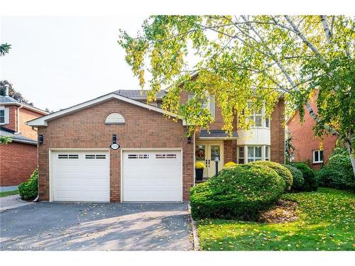 2058 Grand Boulevard, Oakville, ON - Outdoor