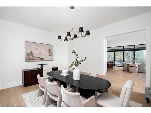 233 Lakewood Drive, Oakville, ON - Indoor Photo Showing Dining Room