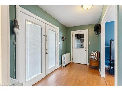 2076 Churchill Avenue, Burlington, ON - Indoor Photo Showing Other Room