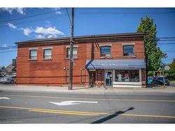 1111 Cannon Street E Hamilton, ON L8L 2J5