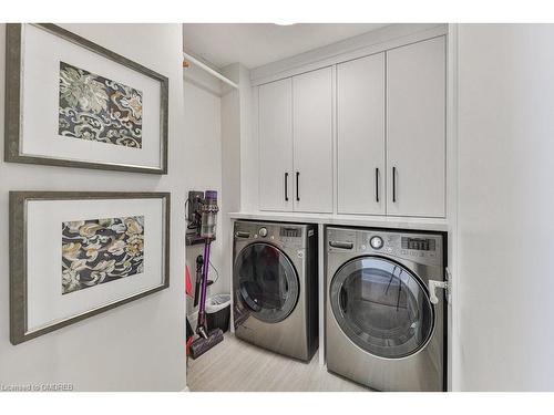 Ph2-2170 Marine Drive, Oakville, ON - Indoor Photo Showing Laundry Room