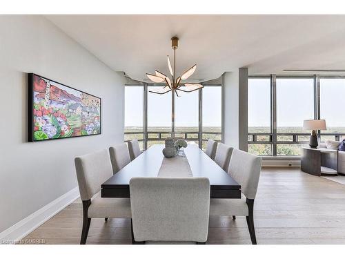 Ph2-2170 Marine Drive, Oakville, ON - Indoor Photo Showing Dining Room