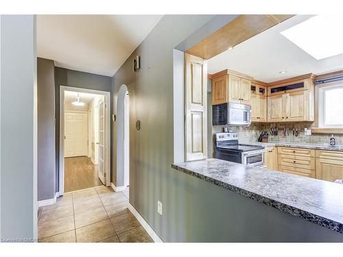 1602 Highway 6 N, Carlisle, ON - Indoor Photo Showing Kitchen