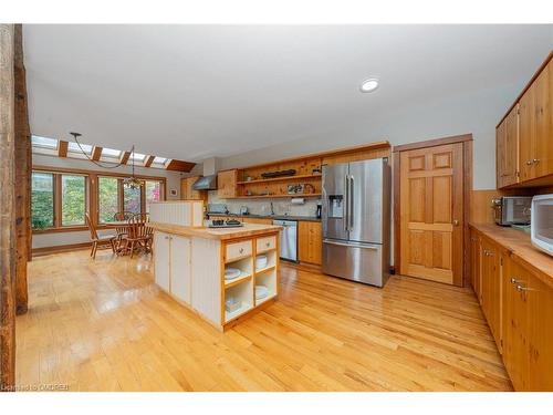 147 Main Street S, Georgetown, ON - Indoor Photo Showing Kitchen