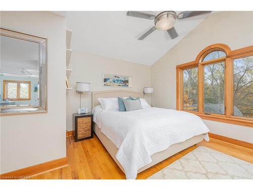 147 Main Street S, Georgetown, ON - Indoor Photo Showing Bedroom