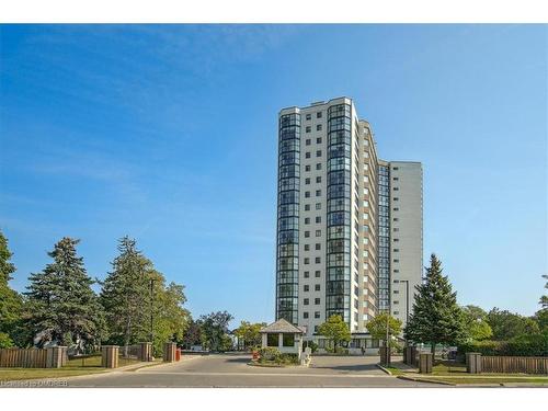 904-1360 Rathburn Road E, Mississauga, ON - Outdoor With Facade