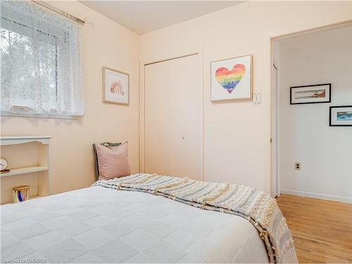 40 Dukinfield Crescent, Toronto, ON - Indoor Photo Showing Bedroom