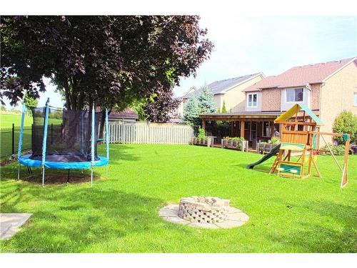 5153 Bunton Crescent, Burlington, ON - Outdoor With Deck Patio Veranda With Backyard