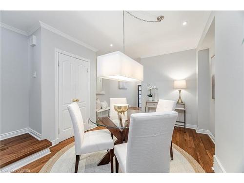 331 Robinson Street, Oakville, ON - Indoor Photo Showing Dining Room