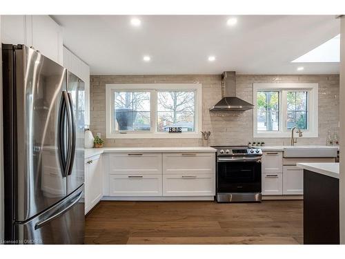 488 Kenmarr Crescent, Burlington, ON - Indoor Photo Showing Kitchen With Stainless Steel Kitchen With Upgraded Kitchen