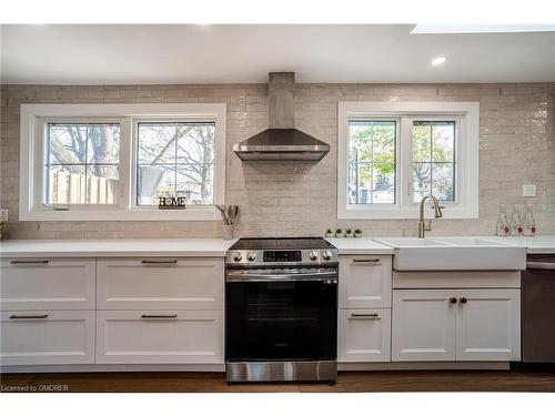 488 Kenmarr Crescent, Burlington, ON - Indoor Photo Showing Kitchen