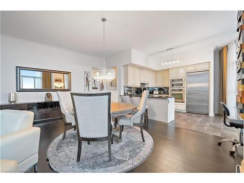 Ph3 - 5003-50 Absolute Avenue, Mississauga, ON - Indoor Photo Showing Dining Room