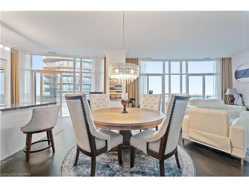 Ph3 - 5003-50 Absolute Avenue, Mississauga, ON - Indoor Photo Showing Dining Room