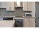 1301-2087 Fairview Street, Burlington, ON  - Indoor Photo Showing Kitchen 