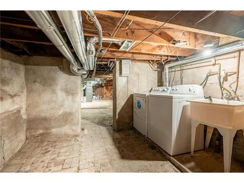 1-279 Main Street W, Hamilton, ON - Indoor Photo Showing Laundry Room