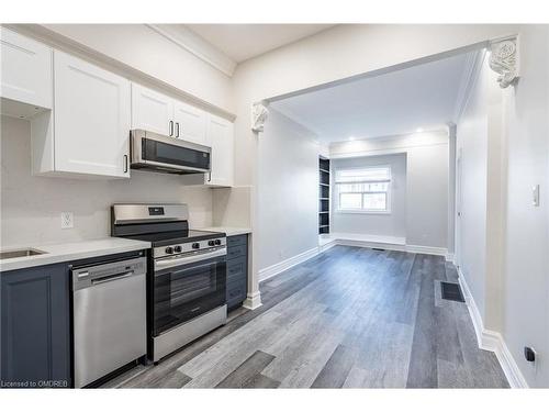 1-279 Main Street W, Hamilton, ON - Indoor Photo Showing Kitchen