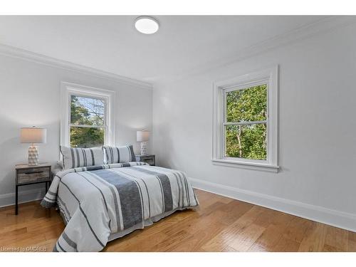 6123 Guelph Line, Burlington, ON - Indoor Photo Showing Bedroom