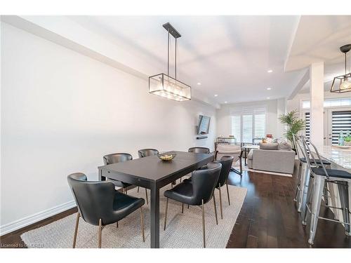 2492 Elder Lane, Oakville, ON - Indoor Photo Showing Dining Room