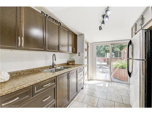 183 Rosslyn Avenue S, Hamilton, ON - Indoor Photo Showing Kitchen With Double Sink