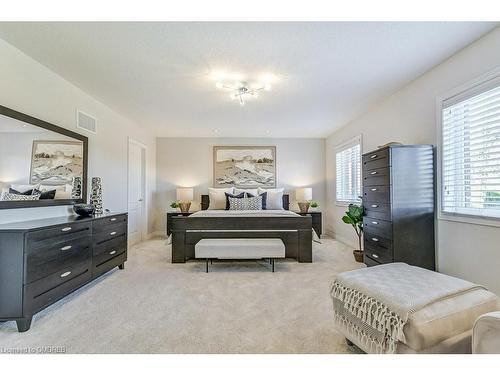 2475 Whitehorn Drive, Burlington, ON - Indoor Photo Showing Bedroom