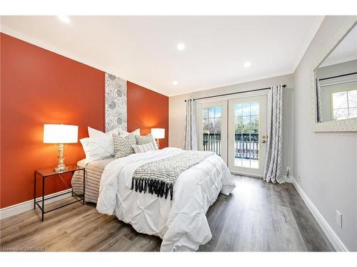 5739 Sixth Line, Erin, ON - Indoor Photo Showing Bedroom