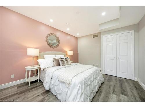 5739 Sixth Line, Erin, ON - Indoor Photo Showing Bedroom