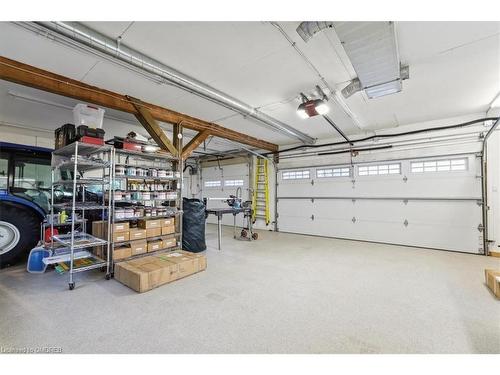 7286 Bell School Line, Milton, ON - Indoor Photo Showing Garage