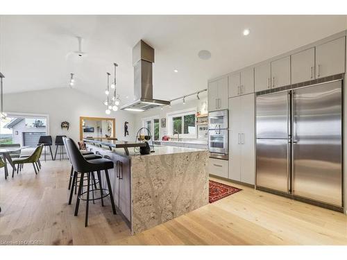 7286 Bell School Line, Milton, ON - Indoor Photo Showing Kitchen With Stainless Steel Kitchen With Upgraded Kitchen