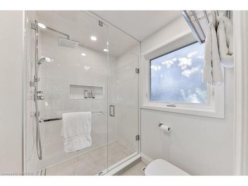 2324 Cheverie Street, Oakville, ON - Indoor Photo Showing Bathroom