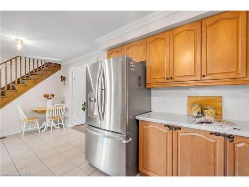 5-3040 Fifth Line W, Mississauga, ON - Indoor Photo Showing Kitchen