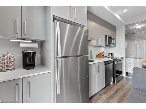 2006-15 Queen Street S, Hamilton, ON - Indoor Photo Showing Kitchen With Stainless Steel Kitchen With Upgraded Kitchen