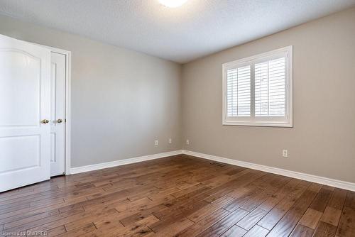 1182 Lindenrock Drive, Oakville, ON - Indoor Photo Showing Other Room