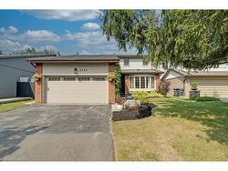 3532 Pitch Pine Crescent  Mississauga, ON L5L 1P8