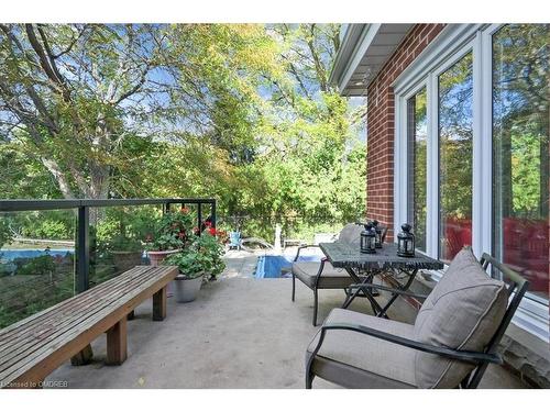 17 Tally Ho Drive, Dundas, ON - Outdoor