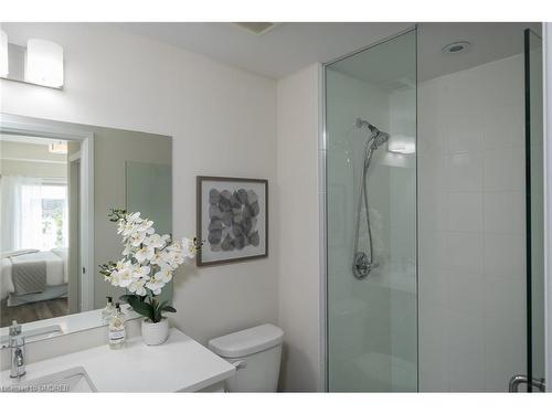 508-610 Farmstead Drive, Milton, ON - Indoor Photo Showing Bathroom