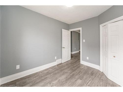 140 Gage Avenue N, Hamilton, ON - Indoor Photo Showing Other Room