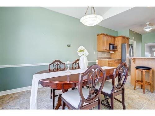 145-2025 Meadowgate Boulevard, London, ON - Indoor Photo Showing Dining Room