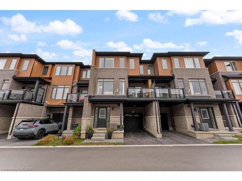 84-61 Soho Street, Stoney Creek, ON - Outdoor With Facade