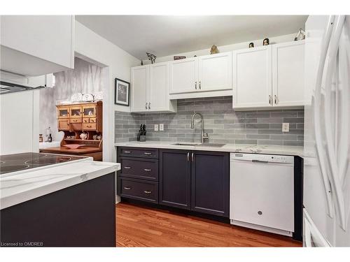 316-2085 Amherst Heights Drive, Burlington, ON - Indoor Photo Showing Kitchen