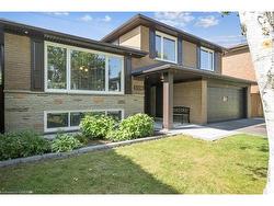 3556 Silverplains Drive  Mississauga, ON L4X 2P4