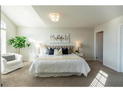 1389 Caen Avenue, Woodstock, ON - Indoor Photo Showing Bedroom