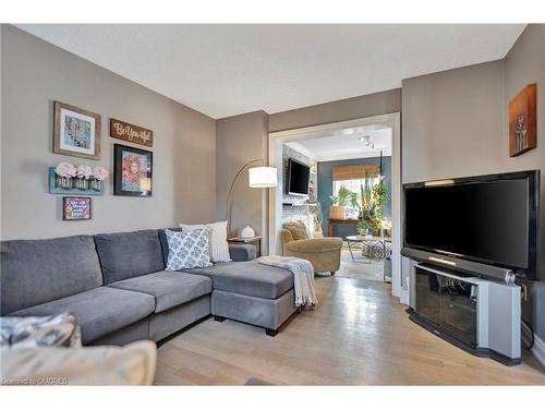 1 Woodspring Court, Flamborough, ON - Indoor Photo Showing Living Room