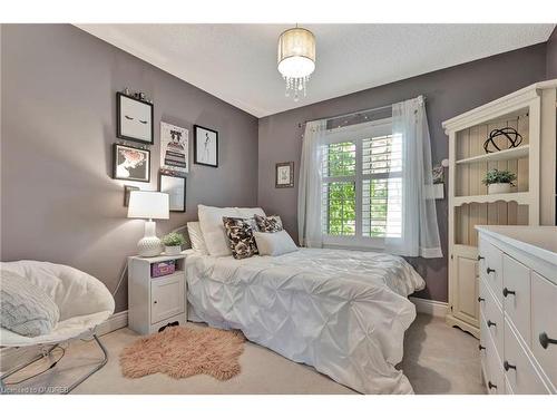 1 Woodspring Court, Flamborough, ON - Indoor Photo Showing Bedroom