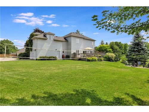 1 Woodspring Court, Flamborough, ON - Outdoor