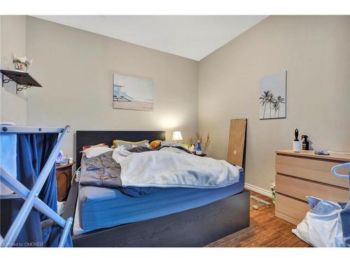 1 Terrace Hill Street, Brantford, ON - Indoor Photo Showing Bedroom